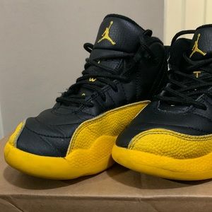 Air Jordan Retro 12 University Gold